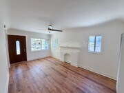 Photo - 2407 Fernleaf St