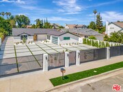 Photo - 18053 Erwin St House