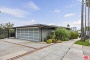 Photo - 350 Chautauqua Blvd House