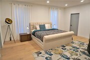 Photo - 5110 Whitsett Ave Unit 105
