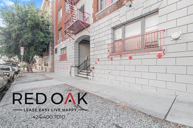 Photo - 687 Shatto Pl Unit 405