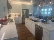 Photo - 680 Edward Scholle Dr