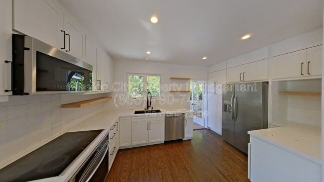 Photo - 1514 Clearview Rd