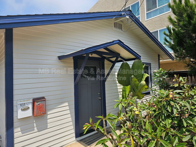 Photo - 635 4th St House