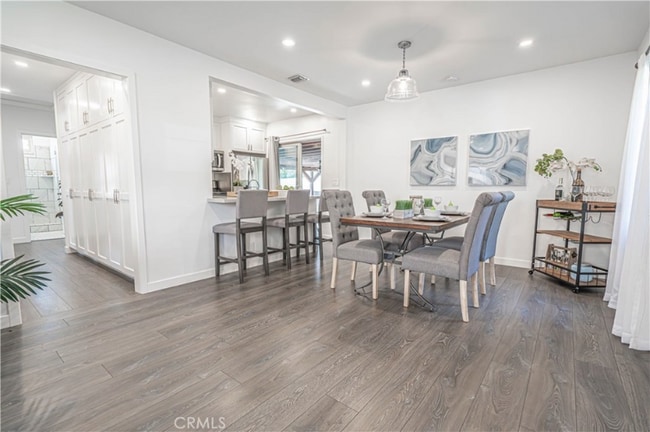 Photo - 3744 Los Olivos Ln