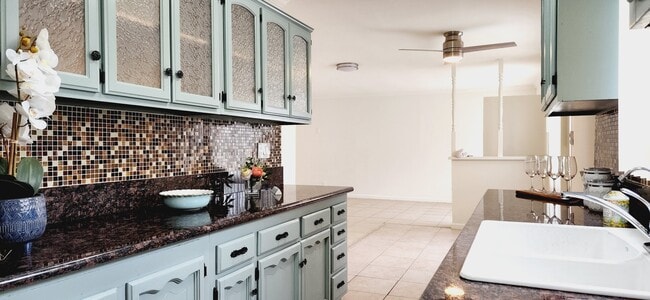 Photo - 1112 N Columbus Ave Unit A
