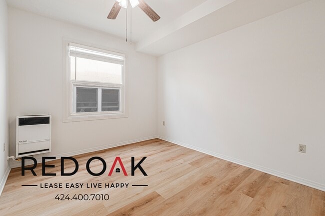 Building Photo - 1509 Wilcox Ave Unit 206 Rental