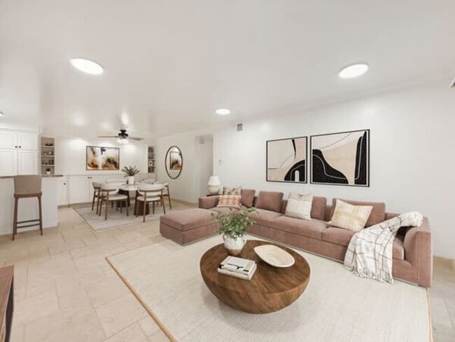 Photo - Beautiful Upgraded 2 Bed / 2 Bath 1 Story Condo Located in The Lakes in Carmel Valley