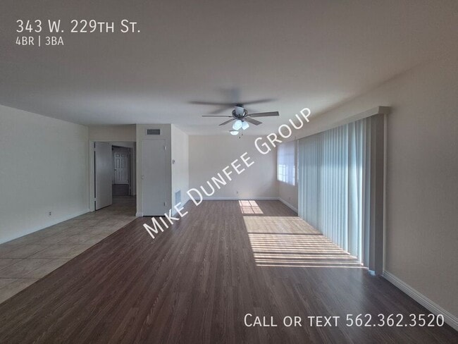 Photo - 343 W 229th St