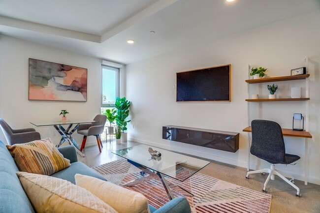 The Jagger Apartments in West Los Angeles featuring Studios, One Bedroom Apartments and Penthouse. - The Jagger Apartments