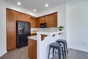 Photo - Tri-Level Townhome Condo for Rent – 2 Bed,...