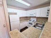 Photo - 1 Bed Room 1 BATH NEAR UCSD
