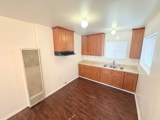 Photo - 2-Story Townhome with parking, in unit laundry hookups, 2bd/1.5ba! Unit 3