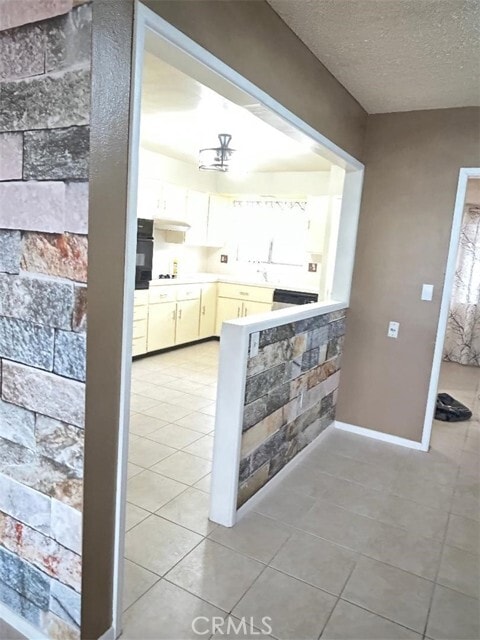 Photo - 25869 Sandy Lodge Rd