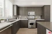 Photo - 2753 Waverly Dr Unit 806