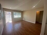 Photo - 14121 Sylvan St Apartment Unit 1/2