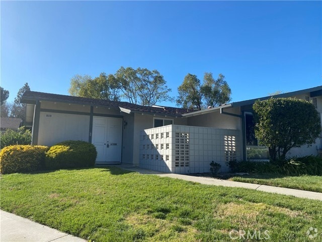 Building Photo - 608 Avenida Sevilla Rental