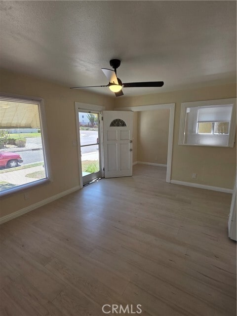 Photo - 1637 Cota Ave