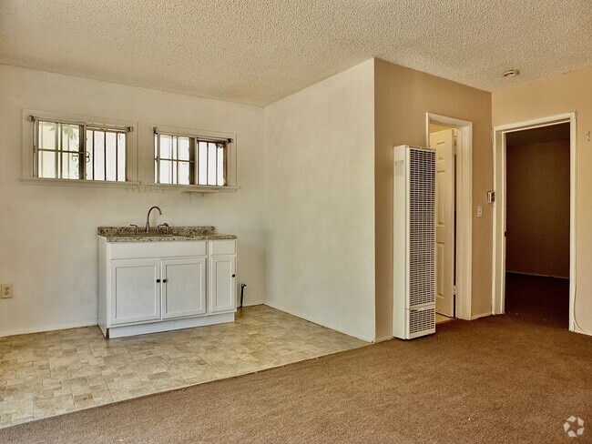 Building Photo - 3743 W 132nd St Rental