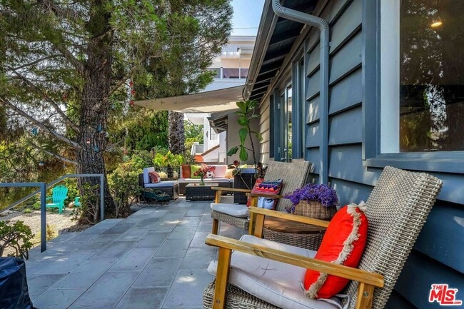 Photo - 3436 S Centinela Ave