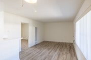 1BR, 1BA - 575SF - Living Room - Gateway Tarzana Apartments