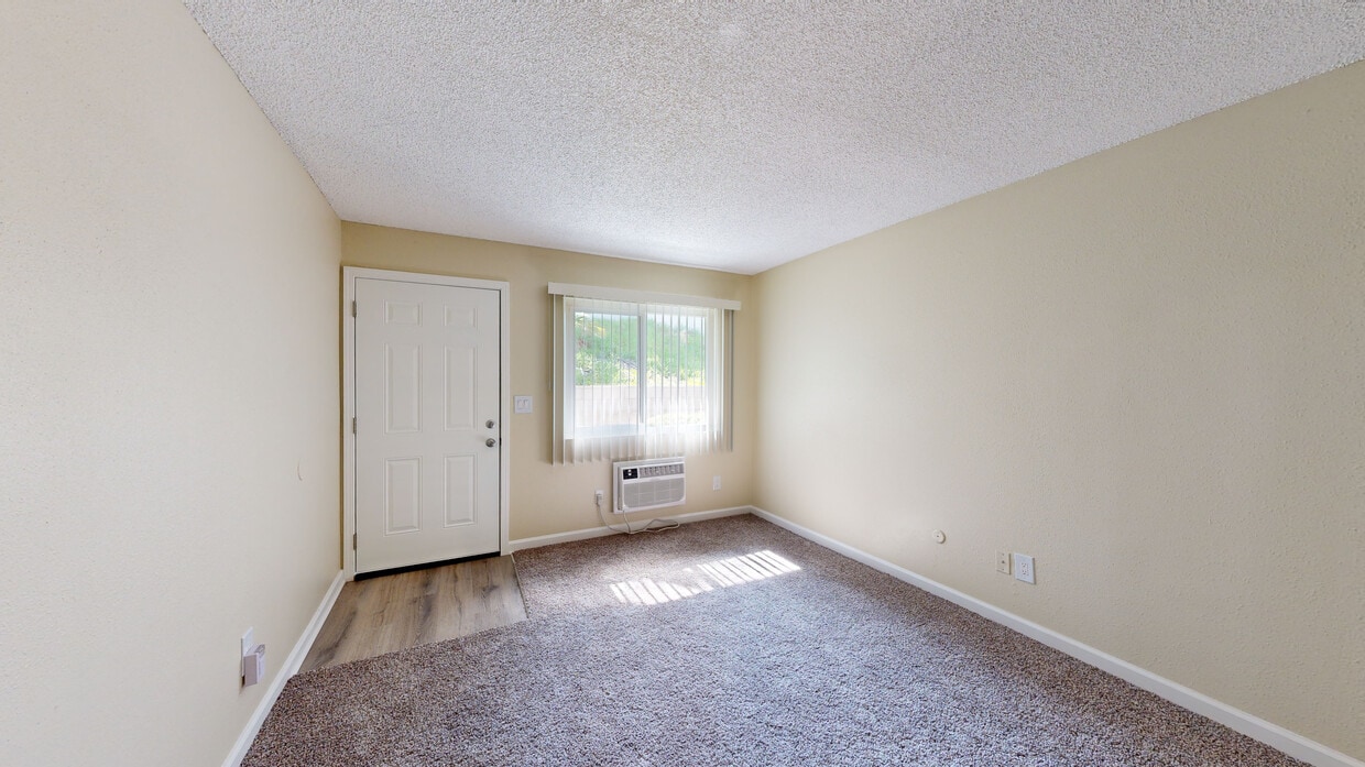 3D Tour - University Village Apartments