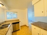 Photo - 2340 W Greenacre Ave Unit #1