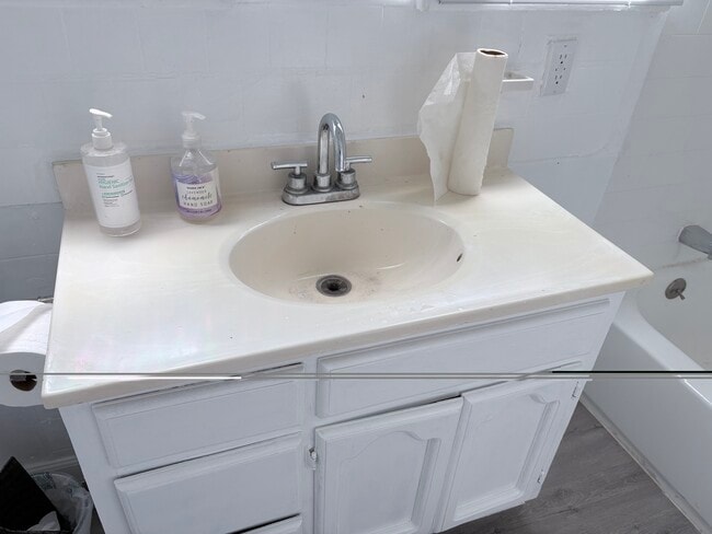 Photo - 6115 Riverside Ave Unit 6115 Apt B