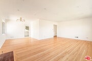Photo - 2535 Ivanhoe Dr House