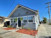 Photo - 124 E 7th St