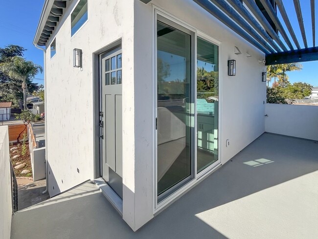 Photo - Encinitas studio with loft