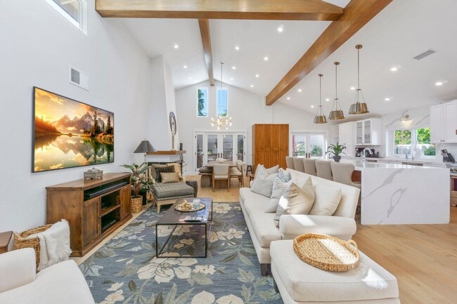 Photo - 24232 Porto Verde