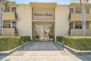 Photo - Embassy Terrace