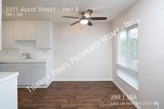 Photo - 1075 Agate St Unit B