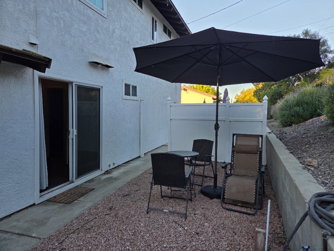 Photo - 287 W Avenida De Las Flores