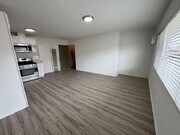 Photo - 5725-29 Vineland Ave Apartments