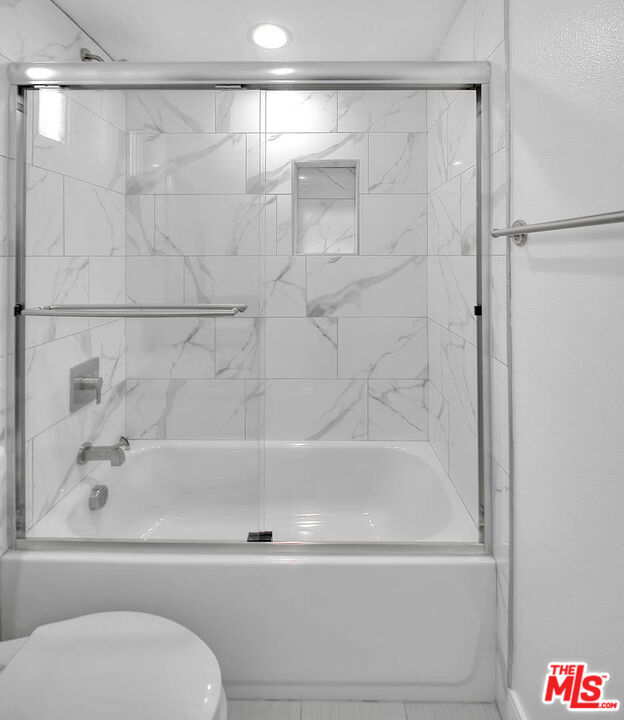 Photo - 1013 Wilton Pl Unit 1/2