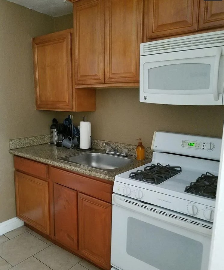 Photo - Imperial Triplex Unit 3589-3