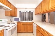 Photo - Private 2-bed/2-bath, Corner Location Cond... House