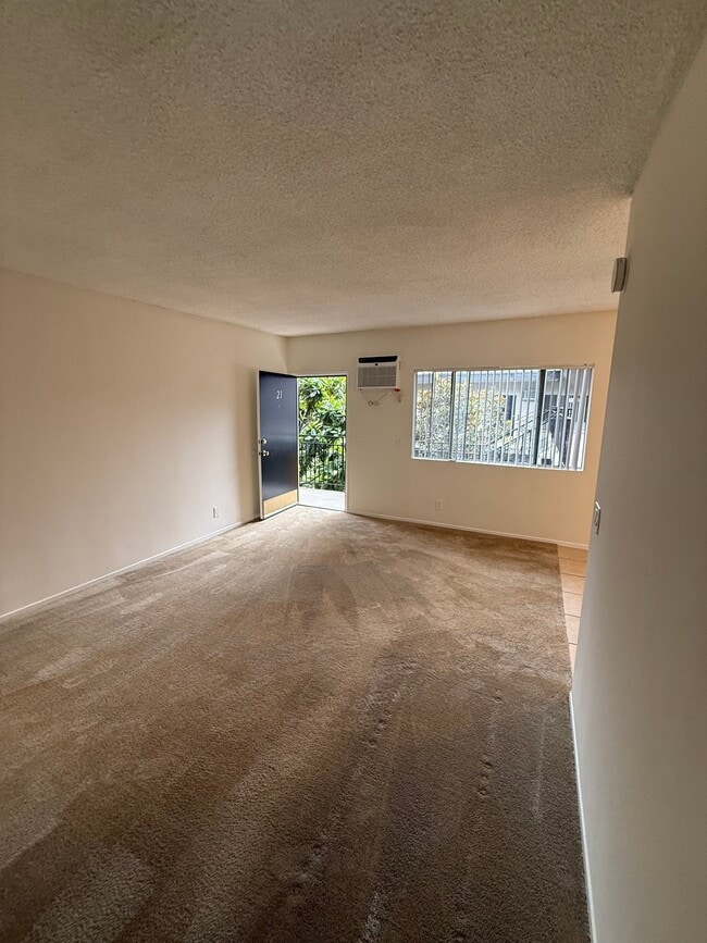 Photo - 999 Locust St Unit 21