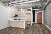 Photo - $4,100 - 1 Bed + Den / 1.5 Bath Condo at Parkloft Residence in Downtown San Diego Unit 312