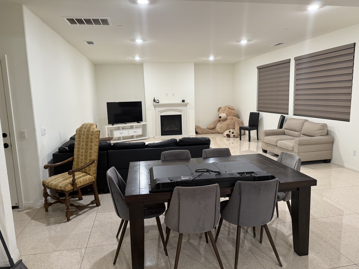 Photo - 11534 Weir Wy