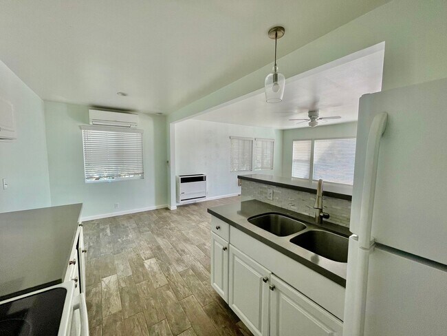 Photo - 61736 Terrace Dr