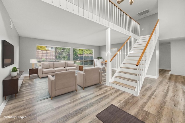 Photo - 32023 Wallington Ct