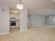 Photo - Spacious Bankers Hill 2/2 Condo! Walk to B...
