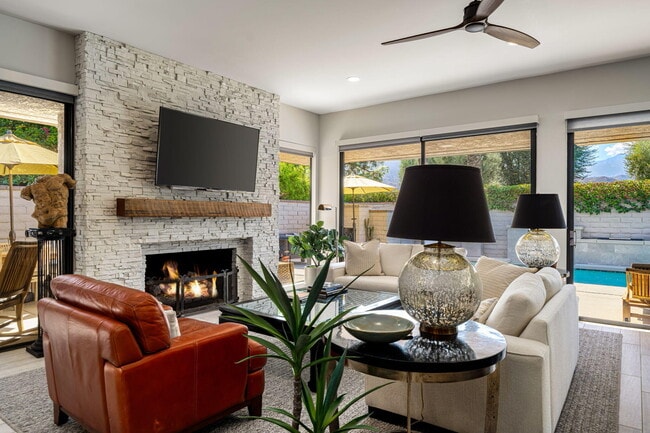 Photo - 76 Princeton Dr