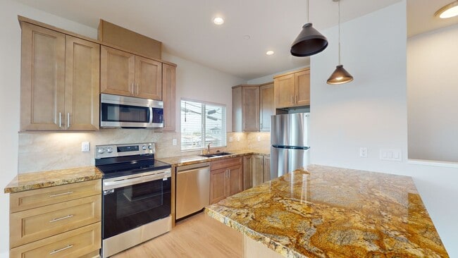 Move-in Special $500 Off* - Move-in Special $500 Off* House