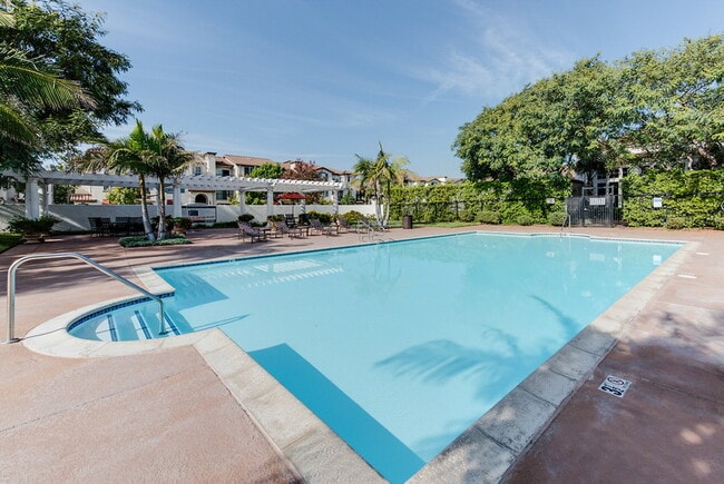 Photo - Tierra Vista Apartments