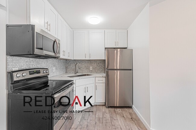 Photo - 519 S Westmoreland-201 Unit 201