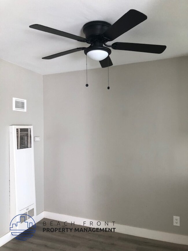 Photo - 1887 Monrovia Ave.